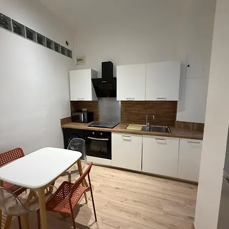 T3 Clair Et Design Au Coeur Du Vieux Bastia (Corsica)