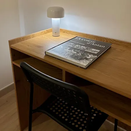 T3 Clair Et Design Au Coeur Du Vieux Lejlighed