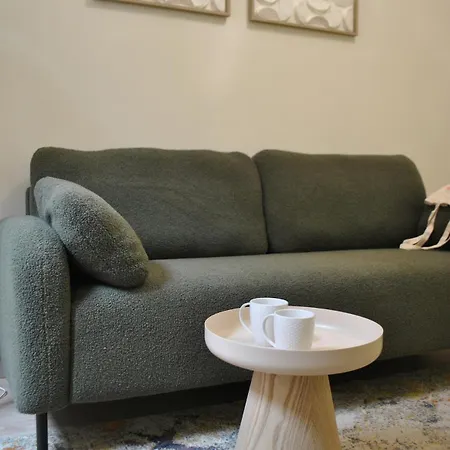 T3 Clair Et Design Au Coeur Du Vieux * Bastia (Corsica)