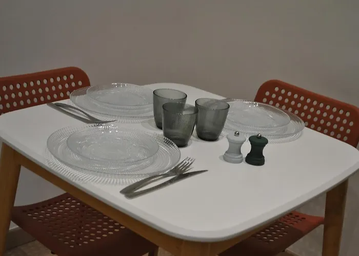 T3 Clair Et Design Au Coeur Du Vieux Appartement *